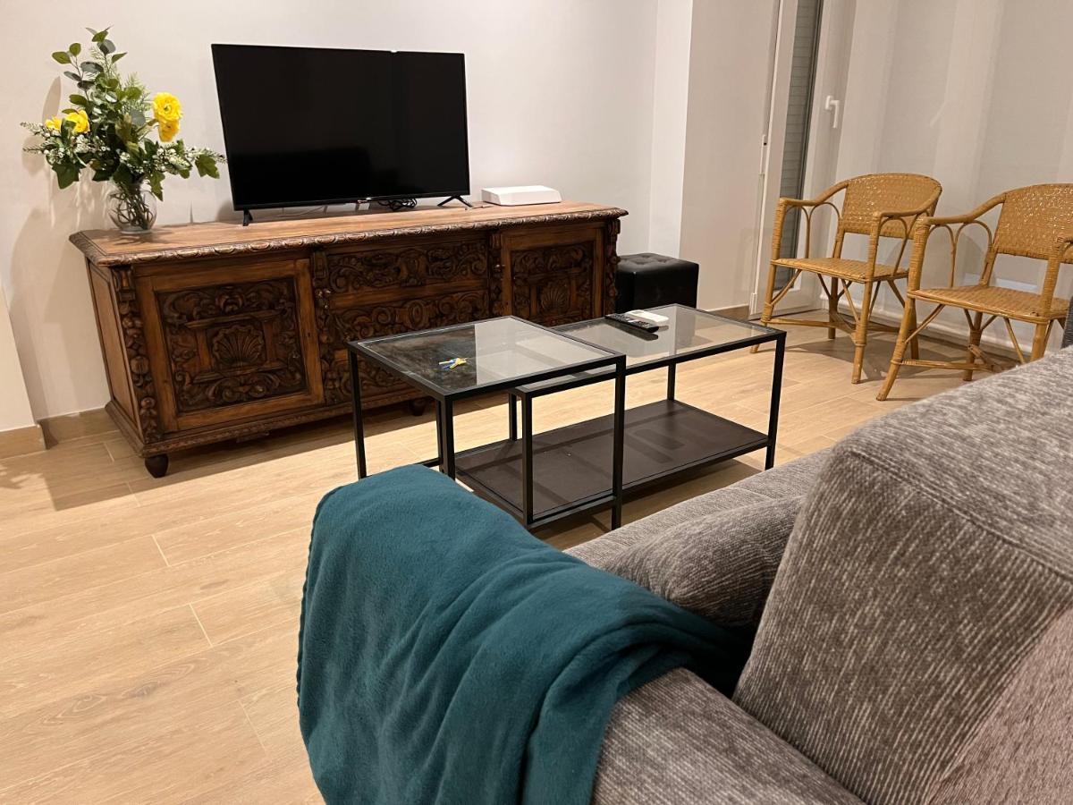 Precioso Apartamento Con Patio Granada Ngoại thất bức ảnh