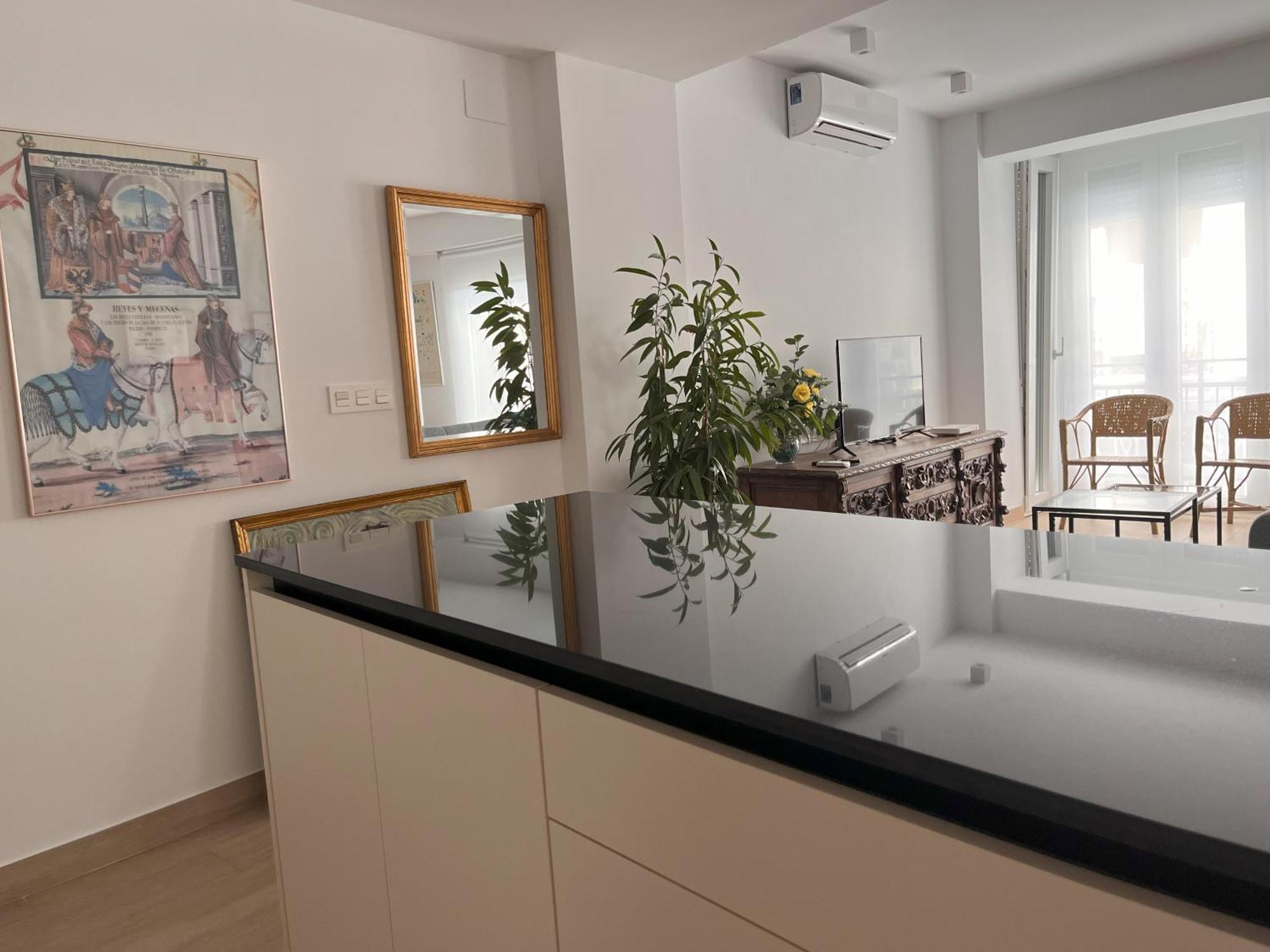 Precioso Apartamento Con Patio Granada Ngoại thất bức ảnh