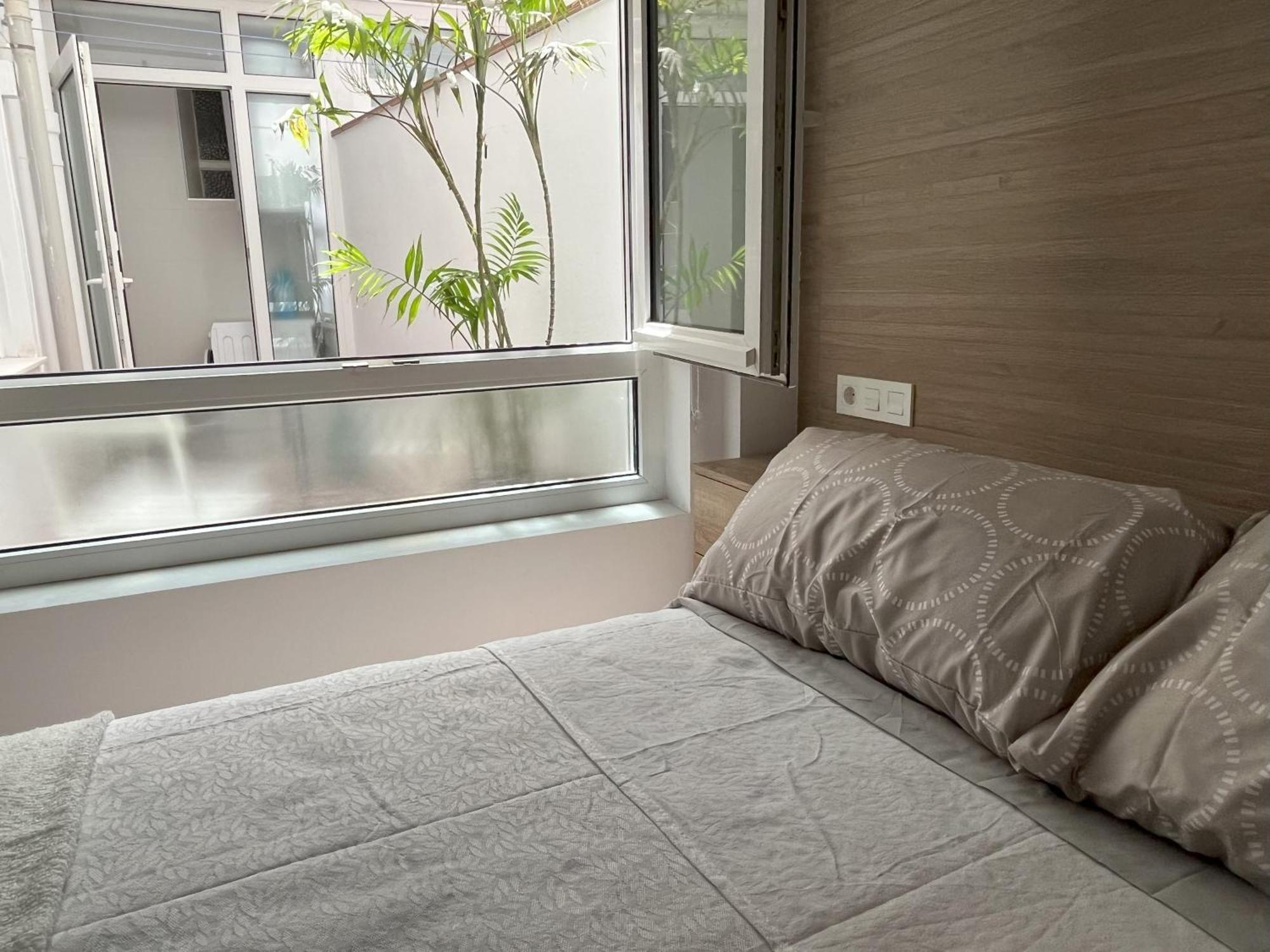 Precioso Apartamento Con Patio Granada Ngoại thất bức ảnh